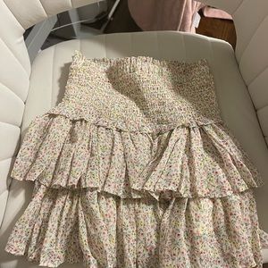 Reset skirt smocked size small cream